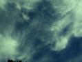 O 15,00 zasiadłem w ogródku i ujrzałem całą plejadę - sztucznych chmur! Zdjęcia najładniejszych włałnie prezentuję!
